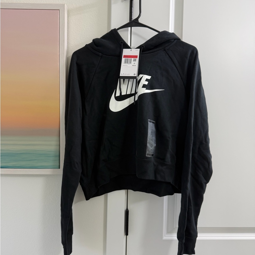 BNWT Nike Women's Black Cropped Hoodie